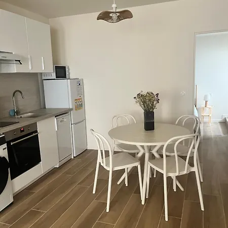 Apartment Nouveau 2 Pieces Zen A Neuf *